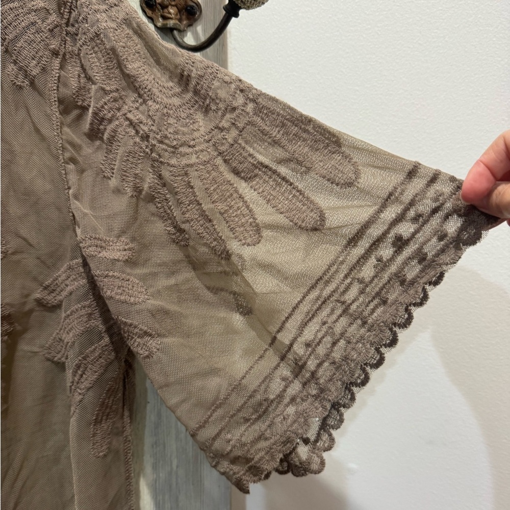 Rebellion Again Mandala Lace Kimono Wrap - Picture 2 of 5